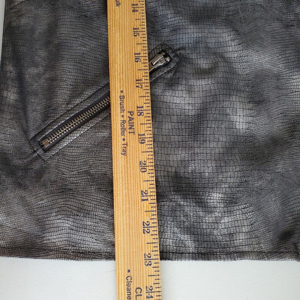 Women Metallic Gray Vegan Moto Jacket L 12 Whimsy Grunge Rocker Modern Indie - Picture 13 of 15